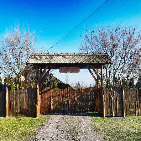 Peto Prázdninový dům Novi Knezevac